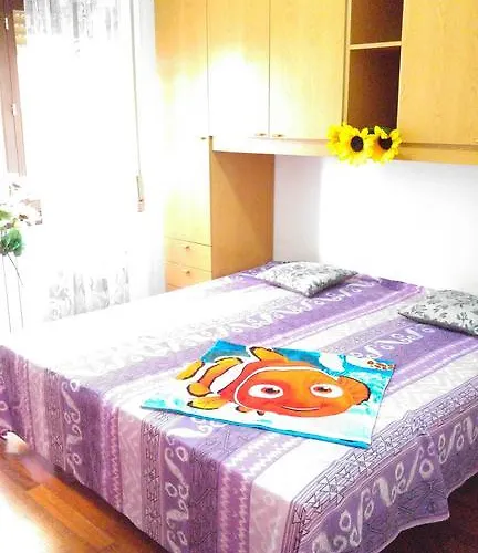 Apartamento Turistico Laura